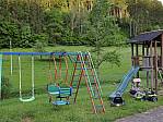 Schaukel und Rutschbahn 